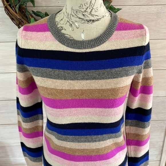 𝅺J Crew Striped Sweater XS - Picture 2 of 5